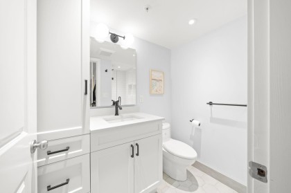 Photo 14 at 303 - 1633 W 8th Avenue, Fairview VW, Vancouver West