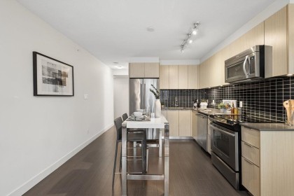 Photo 16 at 902 - 1325 Rolston Street, Downtown VW, Vancouver West