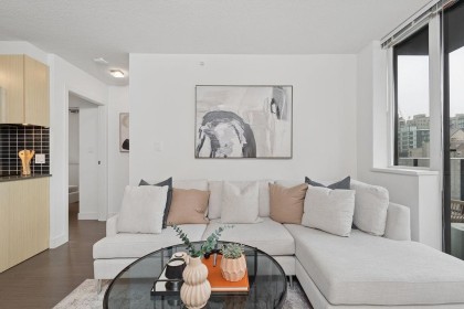 Photo 7 at 902 - 1325 Rolston Street, Downtown VW, Vancouver West