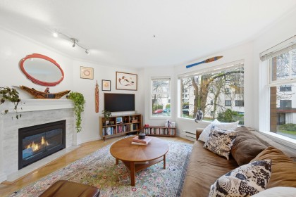 Photo 1 at 1405 Pendrell Street, West End VW, Vancouver West