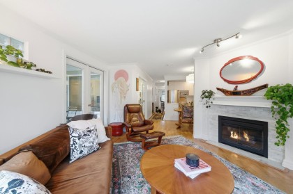 Photo 5 at 1405 Pendrell Street, West End VW, Vancouver West