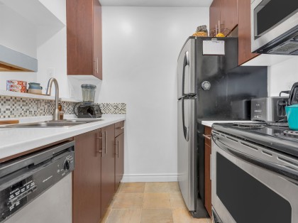 Photo 10 at 302 - 2330 Maple Street, Kitsilano, Vancouver West