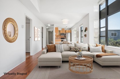 Photo 5 at 305 - 2119 Yew Street, Kitsilano, Vancouver West