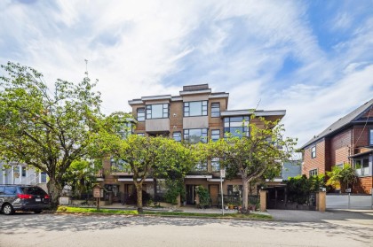 Photo 19 at 305 - 2119 Yew Street, Kitsilano, Vancouver West