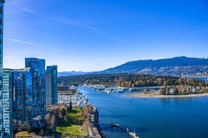 Photo 9 at 2001 - 277 Thurlow Street, Coal Harbour, Vancouver West