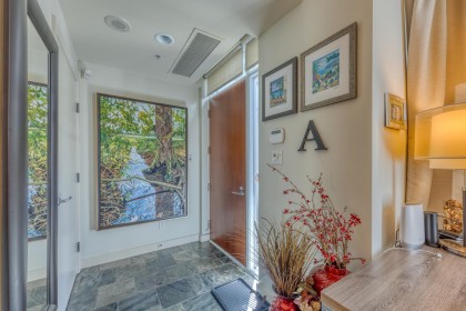 Photo 2 at TH29 - 1295 W Cordova Street, Coal Harbour, Vancouver West