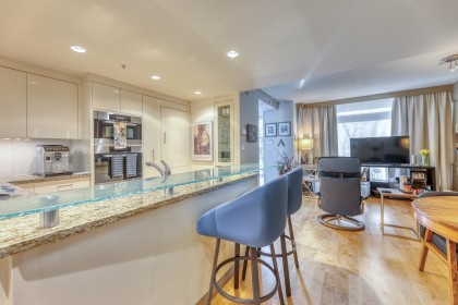 Photo 8 at TH29 - 1295 W Cordova Street, Coal Harbour, Vancouver West