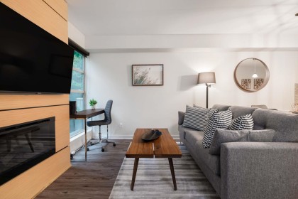 Photo 5 at 104 - 2832 Capilano Road, Capilano NV, North Vancouver