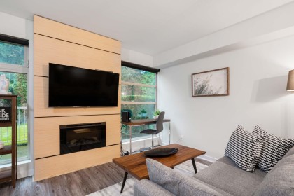 Photo 4 at 104 - 2832 Capilano Road, Capilano NV, North Vancouver