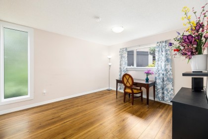 Photo 3 at 1135 Heritage Boulevard, Seymour NV, North Vancouver