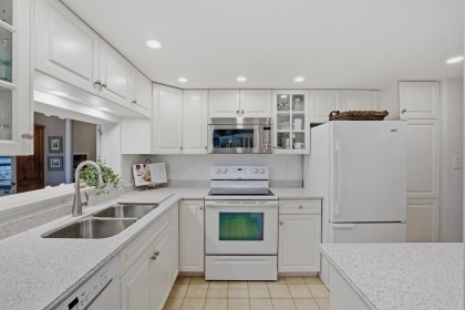 Photo 7 at 704 - 995 Roche Point Drive, Roche Point, North Vancouver