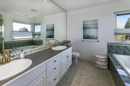 Photo 19 at 1075 Adderley Street, Calverhall, North Vancouver