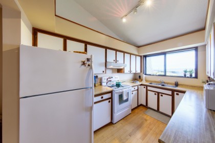 Photo 12 at 1170 Fulton Avenue, Ambleside, West Vancouver