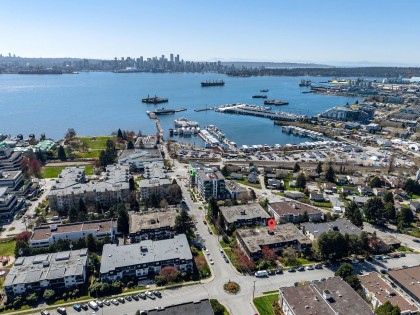 Photo 3 at 105 - 307 W 2nd Street, Lower Lonsdale, North Vancouver