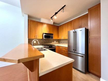 Photo 5 at 1314 - 4655 Valley Drive, Quilchena, Vancouver West