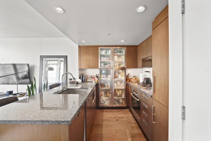 Photo 7 at 1708 - 1055 Richards Street, Downtown VW, Vancouver West