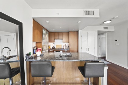 Photo 5 at 1708 - 1055 Richards Street, Downtown VW, Vancouver West