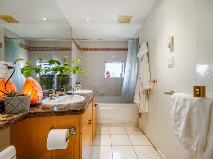 Photo 20 at 321 - 1228 Marinaside Crescent, Yaletown, Vancouver West