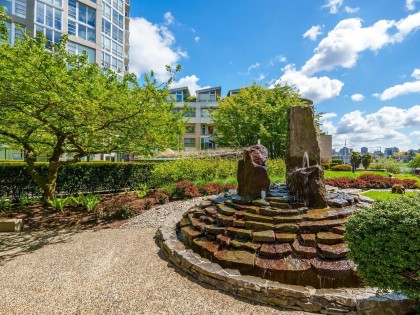 Photo 33 at 321 - 1228 Marinaside Crescent, Yaletown, Vancouver West