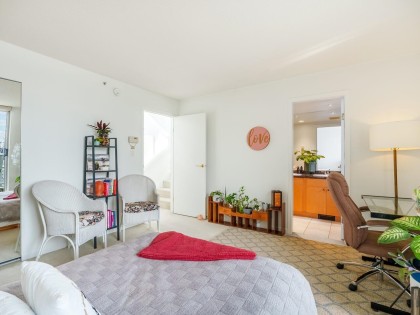 Photo 15 at 321 - 1228 Marinaside Crescent, Yaletown, Vancouver West