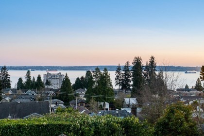 Photo 2 at 2374 Nelson Avenue, Dundarave, West Vancouver