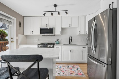 Photo 10 at 104 - 225 E 6th Street, Lower Lonsdale, North Vancouver