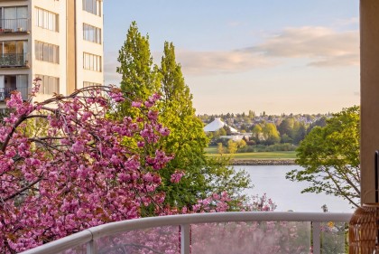 Photo 1 at 302 - 1406 Harwood Street, West End VW, Vancouver West