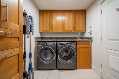 Photo 27 at PH1 - 2210 Chippendale Road, Whitby Estates, West Vancouver