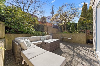 Photo 2 at 202 - 2148 W 2nd Avenue, Kitsilano, Vancouver West