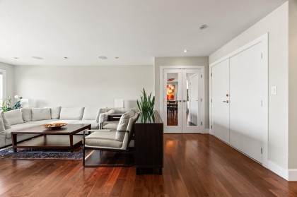 Photo 7 at 202 - 2148 W 2nd Avenue, Kitsilano, Vancouver West