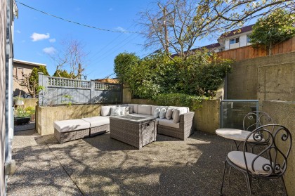 Photo 1 at 202 - 2148 W 2nd Avenue, Kitsilano, Vancouver West