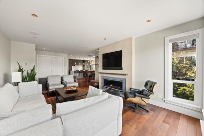 Photo 8 at 202 - 2148 W 2nd Avenue, Kitsilano, Vancouver West