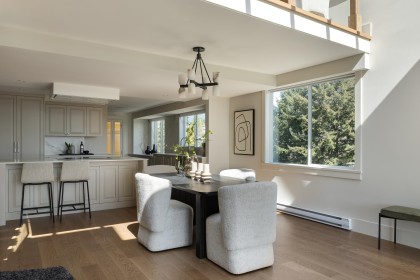 Photo 6 at 701 - 475 13th Street, Ambleside, West Vancouver