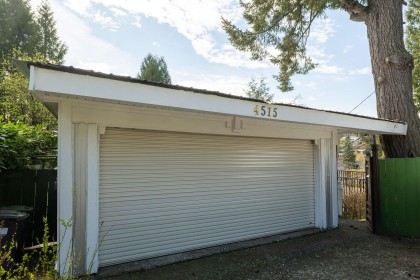 Photo 34 at 4515 Stonehaven Avenue, Deep Cove, North Vancouver