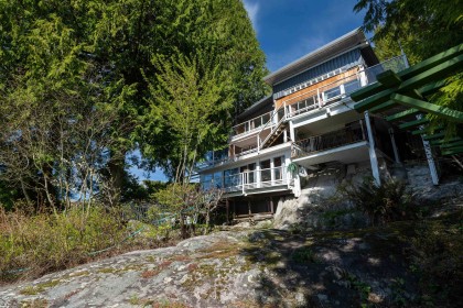 Photo 4 at 4515 Stonehaven Avenue, Deep Cove, North Vancouver