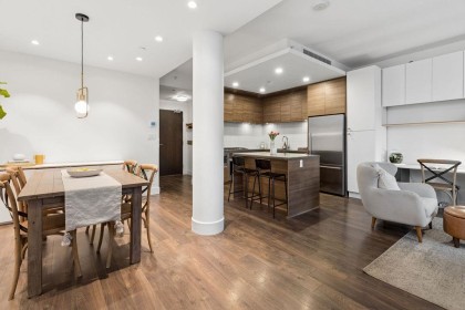 Photo 11 at 101 - 1550 Fern Street, Lynnmour, North Vancouver