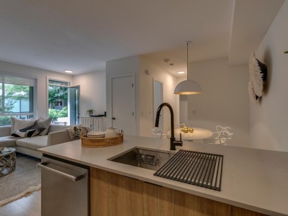 Photo 7 at 8 - 533 E 3rd Street, Lower Lonsdale, North Vancouver