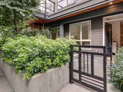 Photo 1 at 8 - 533 E 3rd Street, Lower Lonsdale, North Vancouver
