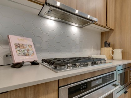 Photo 11 at 8 - 533 E 3rd Street, Lower Lonsdale, North Vancouver