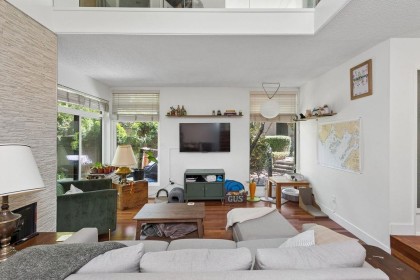 Photo 2 at 4430 Yew Street, Quilchena, Vancouver West
