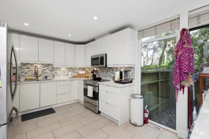 Photo 7 at 4430 Yew Street, Quilchena, Vancouver West
