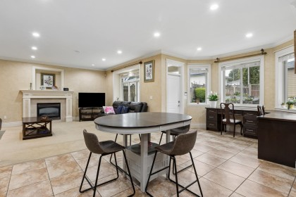 Photo 11 at 418 E 13th Street, Central Lonsdale, North Vancouver