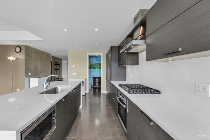 Photo 6 at 302 - 5838 Berton Avenue, Vancouver West