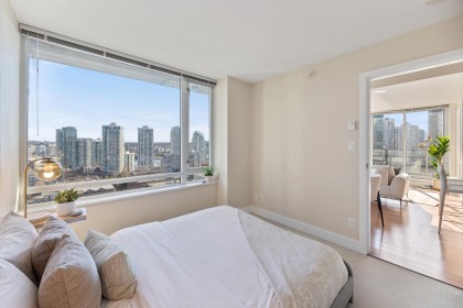 Photo 16 at 1801 - 1088 Richards Street, Yaletown, Vancouver West