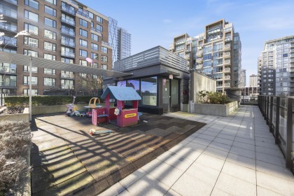 Photo 26 at 1801 - 1088 Richards Street, Yaletown, Vancouver West