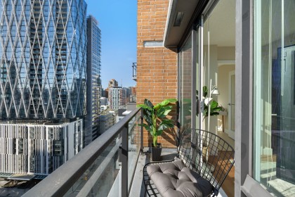 Photo 19 at 1801 - 1088 Richards Street, Yaletown, Vancouver West