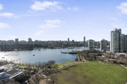 Photo 2 at 18A - 199 Drake Street, Yaletown, Vancouver West