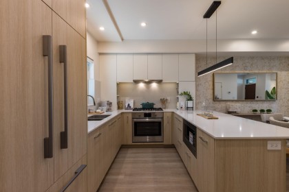 Photo 2 at 102 - 342 Mountain Highway, Lynnmour, North Vancouver