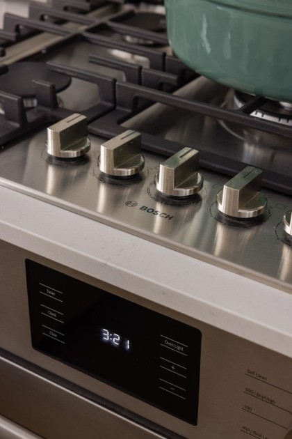 Photo 4 at 102 - 342 Mountain Highway, Lynnmour, North Vancouver