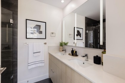 Photo 25 at 102 - 342 Mountain Highway, Lynnmour, North Vancouver